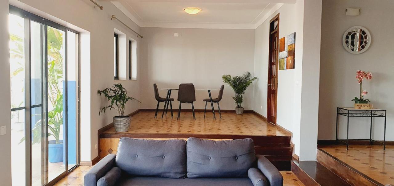 Kelly Guest House Прая Екстер'єр фото