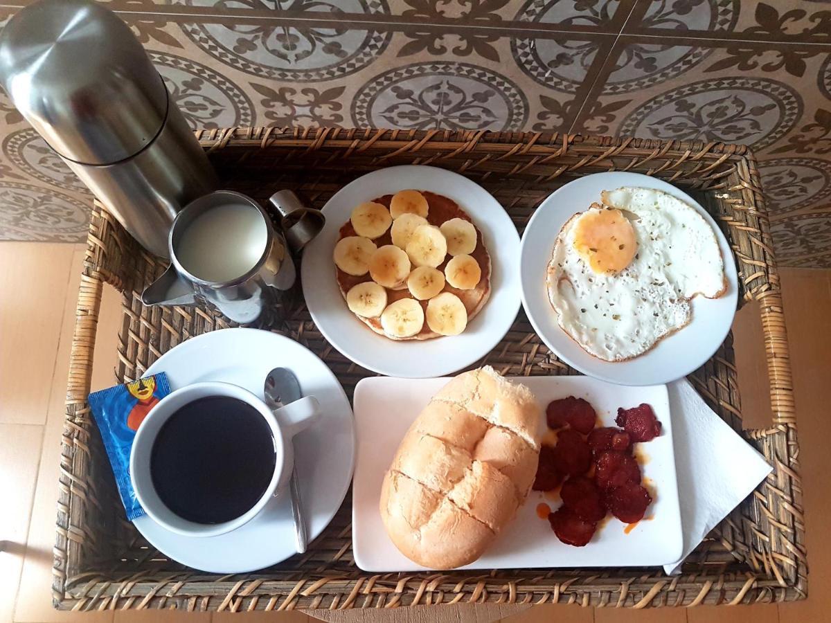 Kelly Guest House Прая Екстер'єр фото