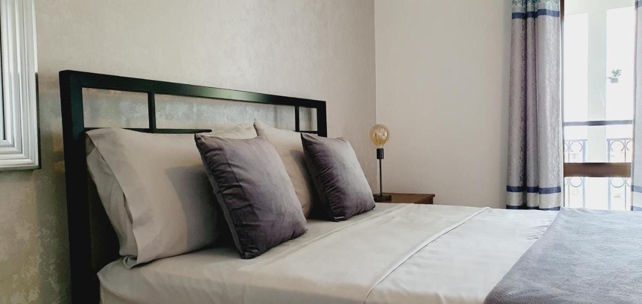 Kelly Guest House Прая Екстер'єр фото
